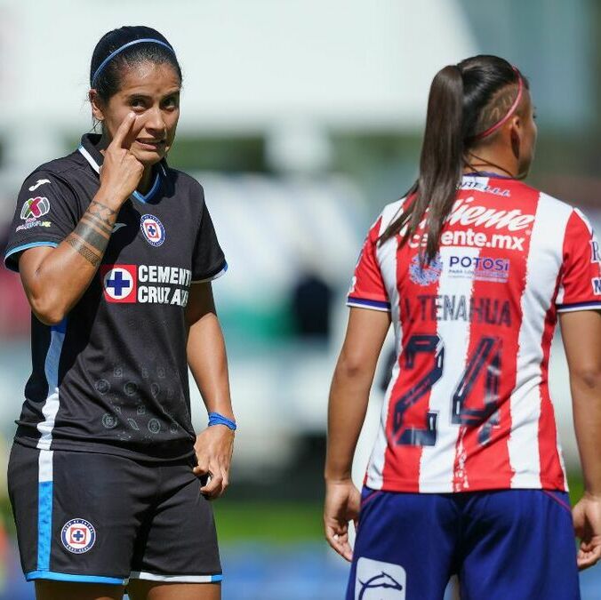 Claudia Cid en su etapa en Cruz Azul (Imago7)