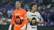 Keylor Navas y Adalberto Carrasquilla con Pumas (Mexsport)
