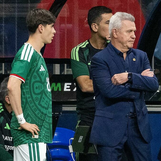 Armando González con Javier Aguirre (Imago7)
