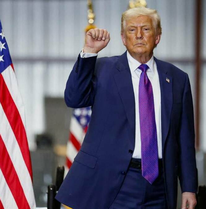 Donald Trump promete revelar archivos secretos de extraterrestres (Reuters)