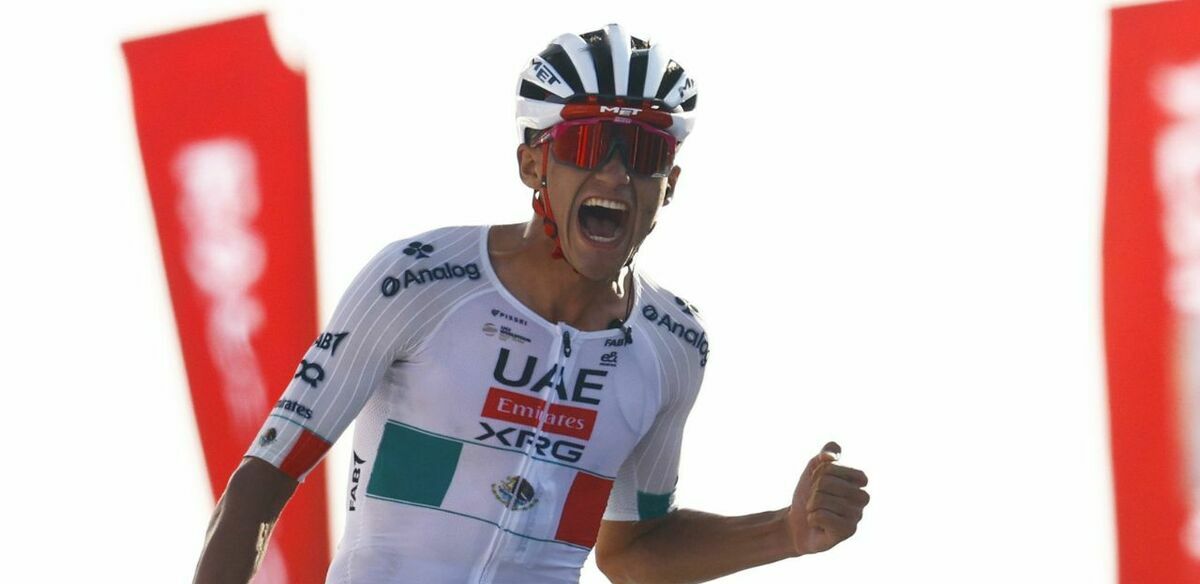 Isaac del Toro ganará el UAE Tour, si nada extraño sucede (@TeamEmiratesUAE)