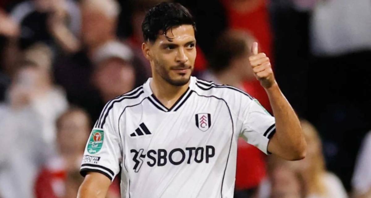 Raúl Jiménez en la Carabao Cup con Fulham (Reuters)