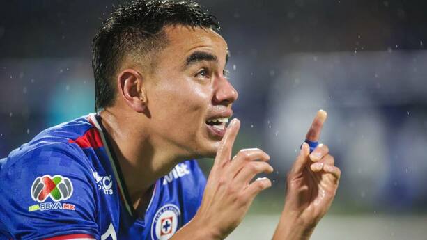 Charly Rodríguez festejó su gol entre lágrimas (Mexsport)