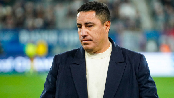 Efraín Juárez echó atrás a su equipo y lo pagó. (Foto: Mexsport)