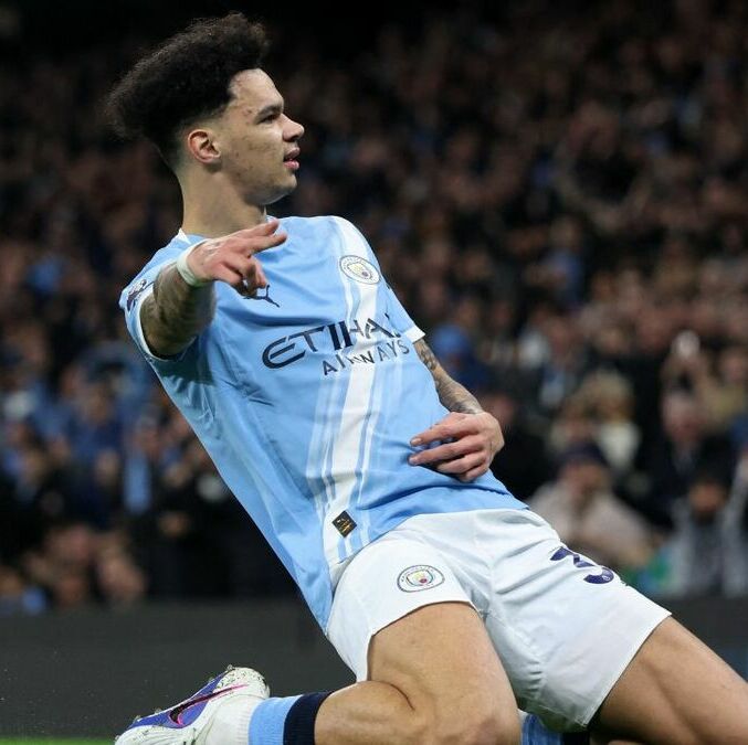 Nico O'Reilly marcó el triunfo del Manchester City (Reuters)