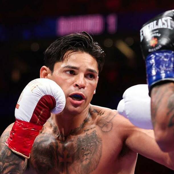 Ryan García venció a Mario Barrios por decisión (@GoldenBoyBoxing)