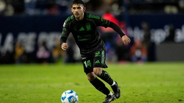 Jesús Garza es un canterano que ha tenido oportunidad en Tigres. (Foto: Mexsport)