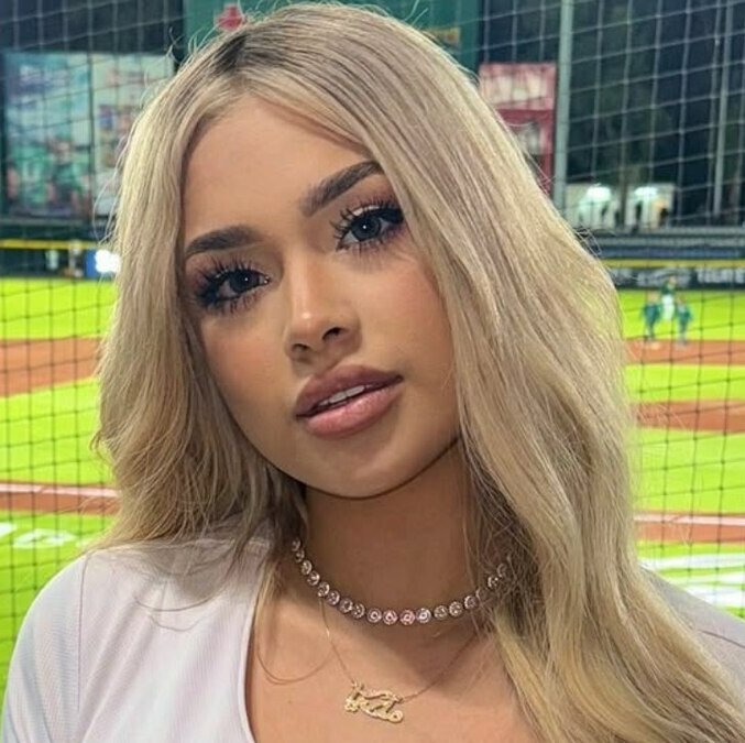 La influencer María Julissa fue relacionada con 'El Mencho' (@mariajulissa13 | EFE)