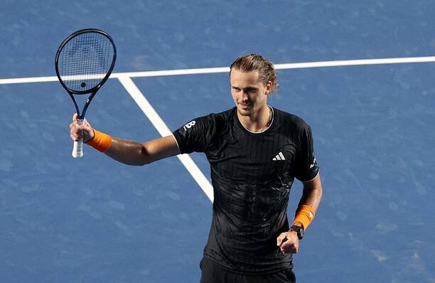 Zverev gana en su presentación en Acapulco / Reuters