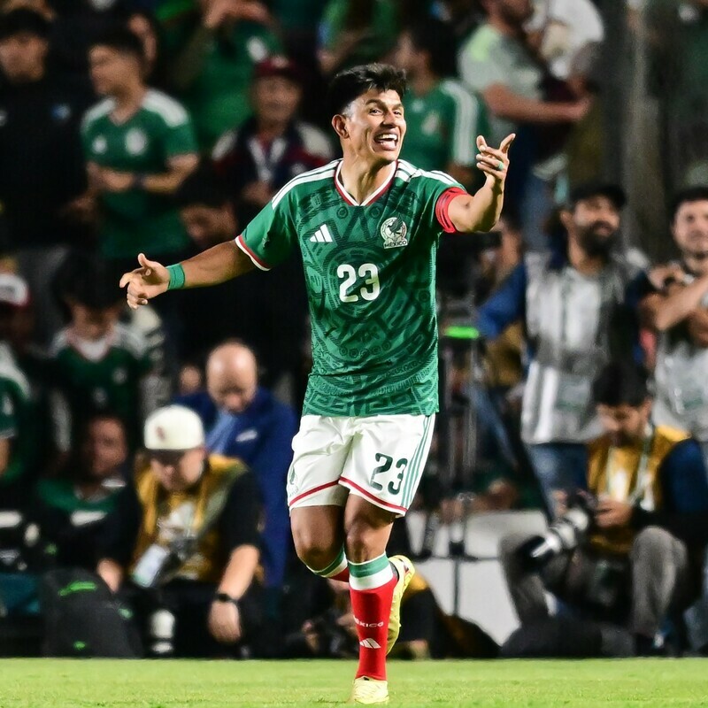 Jesús Gallardo anotó ante Islandia (Mexsport)