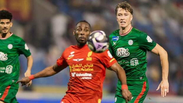 Julián Quiñones marca su gol 22 en Arabia Saudita / Al Qadisiya