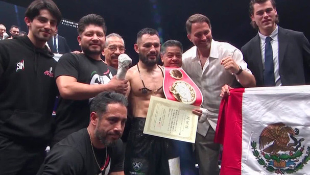 Sugar Núñez, nuevo campeón del mundo de la FIB. (Foto: DAZN)
