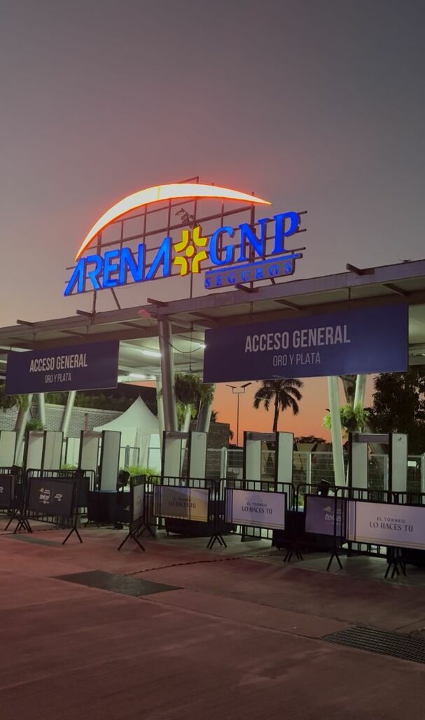 Mazda presente en el Abierto Mexicano de Tenis.