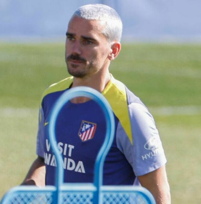 Griezmann seguirá en el Atlético de Madrid. (Foto: EFE)