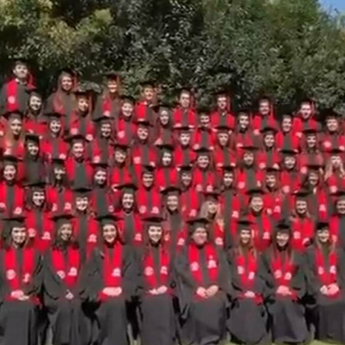 Estudiantes de la IBERO sufren accidente en foto