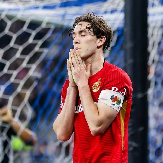 Marcel Ruiz no estará disponible ante los Pumas (Imago7)