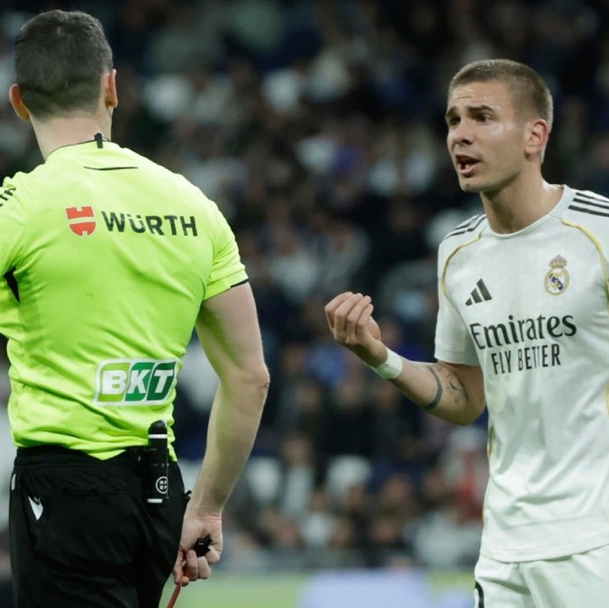 Real Madrid perderá pro varios juegos a Mastantuono (EFE)