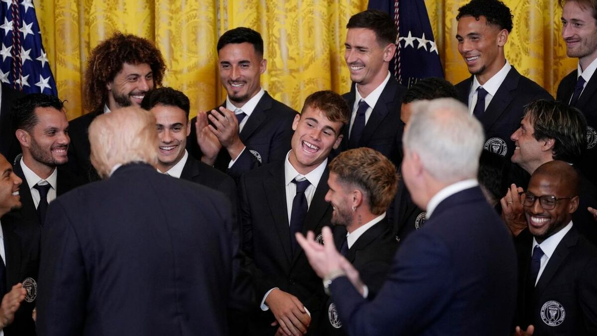Trump bromeó con los jugadores del Inter Miami. (Foto: EFE)