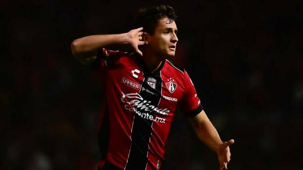Paulo Ramírez marcó el primer gol en el Clásico Tapatío (Mexsport)