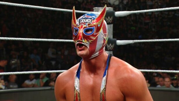 El Grande Americano luchará nuevamente en México (Cortesía WWE)