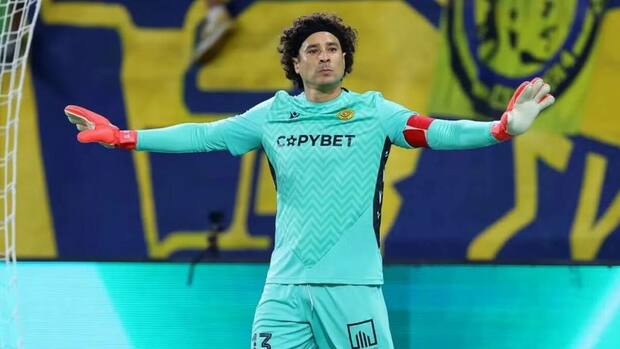 Memo Ochoa en un partido de AEL Limassol (@yosoy8a)