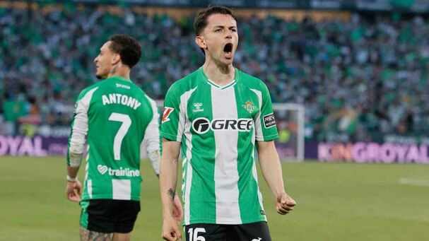 Fidalgo hizo estallar La Cartuja (EFE)