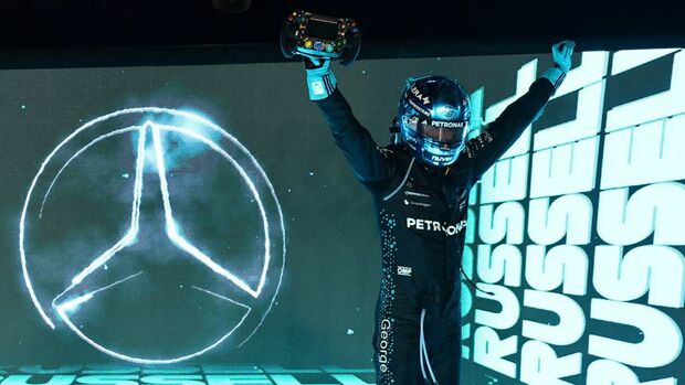 George Russell seguirá en Mercedes para 2026 (Reuters)