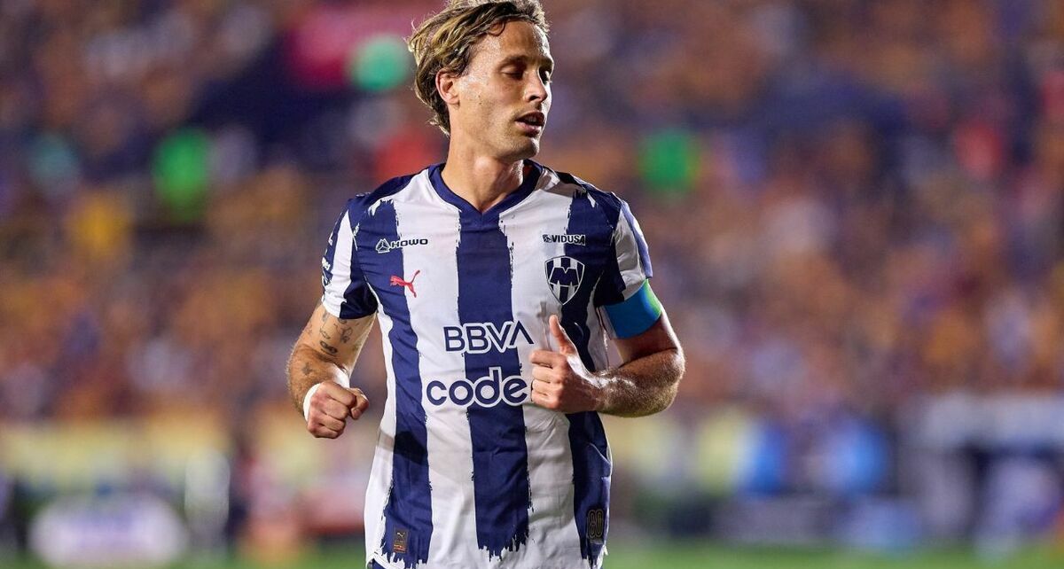 Sergio Canales no estaría disponible para este martes. (Foto: Mexsport)