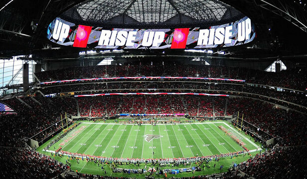 El Mercedes-Benz Stadium de Atlanta, cada de los Falcons en NFL y el United en la MLS. (AFP)