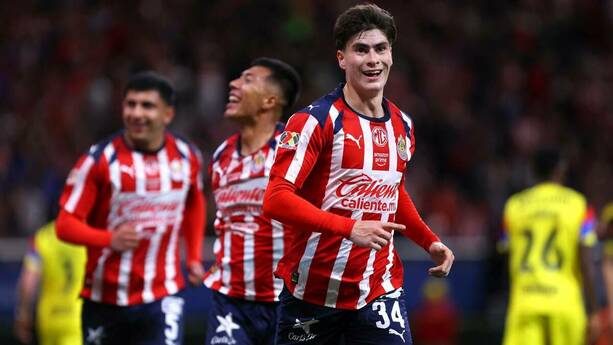 Armando González se acerca en la lucha por el liderato de goleo (Imago7)