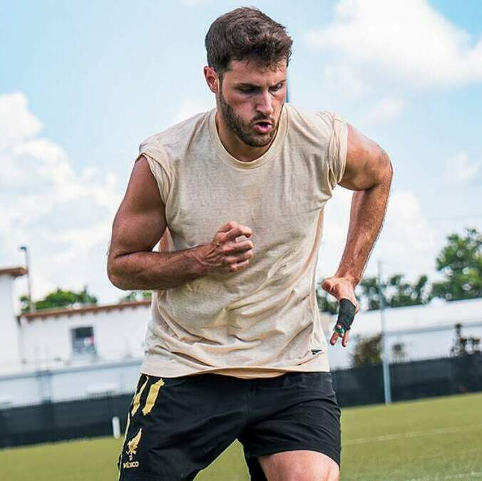 Santiago Gimenez ha recibido críticas por su falta de gol en Milan (Ig sant.gimenez)