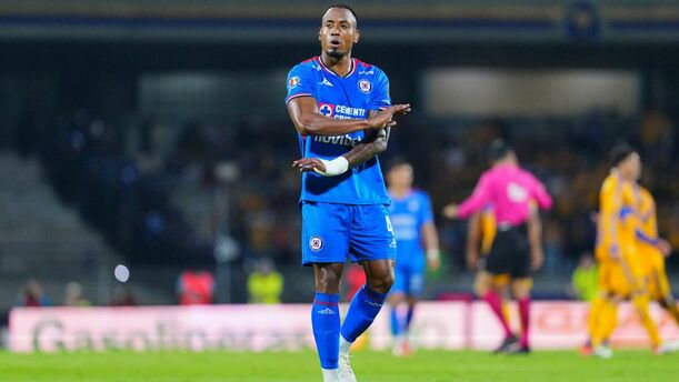 Willer Ditta, defensor de Cruz Azul (Imago7)