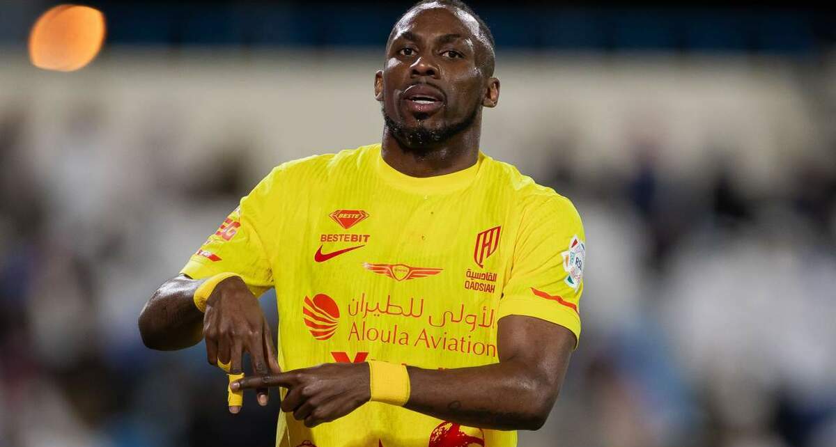 Julián Quiñones quiere estar en la lista final de México (@AlQadsiahEN)