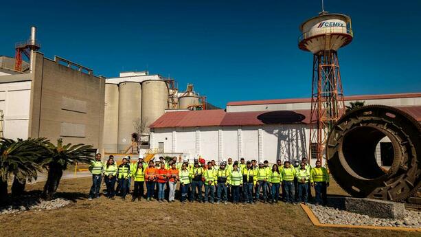 Cemex se encuentra de fiesta por su 120 aniversario