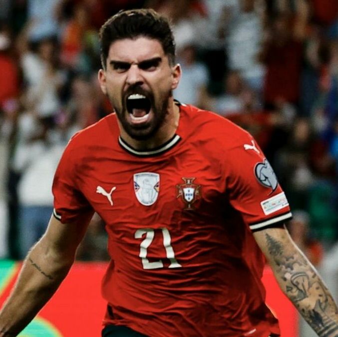 Rúben Neves, seleccionado de Portugal (@selecaoportugal)