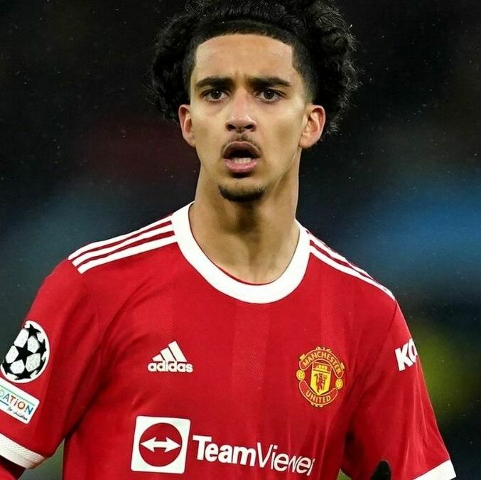 Zidane Iqbal tiene su pasado con el Manchester United. (Foto: Especial)