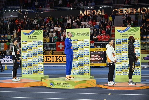 El mexicano se subió el podio en la competencia que se celebra en Polonia (Fotografía: EFE)