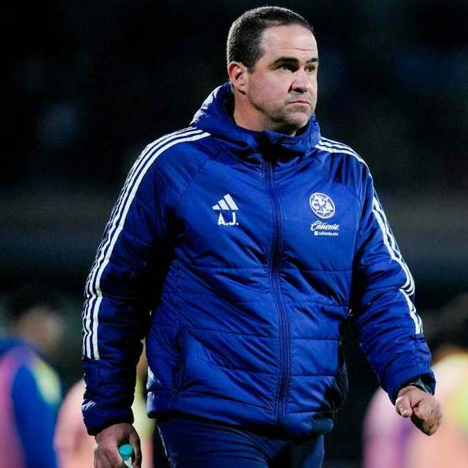 André Jardine salió molesto de Ciudad Universitaria (Imago7)