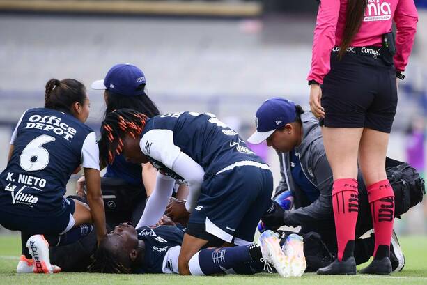 Chinwuendu sufrió fuerte lesión en tobillo / Mexsport