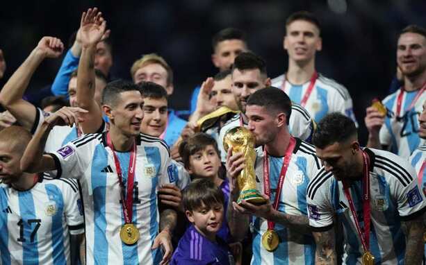 Rodrigo de Paul se proclamó Campeón del Mundo junto a Messi (Alejandro Cano | mediotiempo)