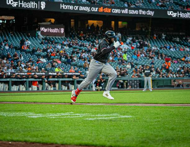 Sultanes intentó reaccionar, pero fue complicado para ellos / Cortesía Sultanes