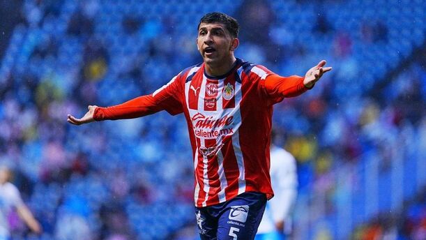 Bryan González anotó un golazo ante Puebla (Imago7)