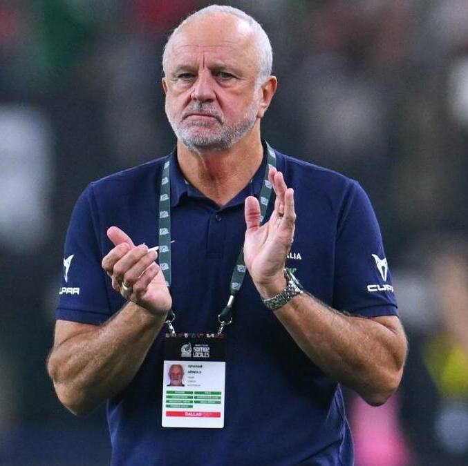 Graham Arnold quiere trascender con Irak (mediotiempo)