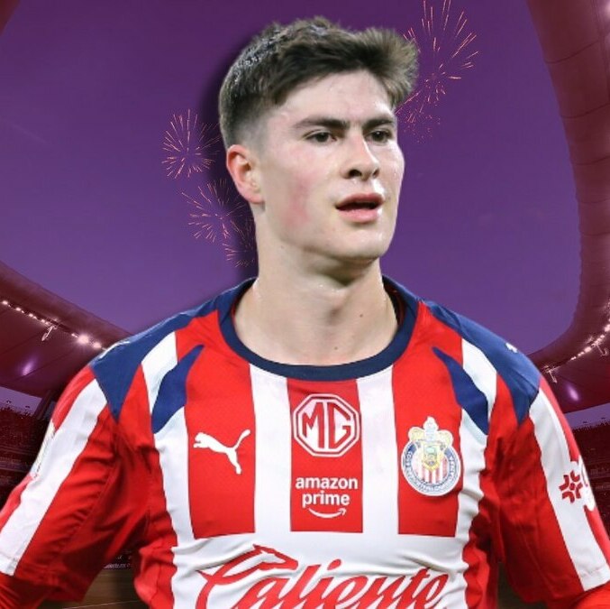 Hormiga González suma 22 goles esta temporada con chivas (@EstadioAKRON | Mexsport)