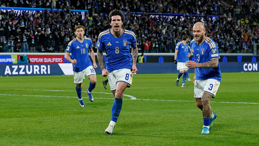 Italia sigue con vida gracias a Tonali. (Foto: Reuters)