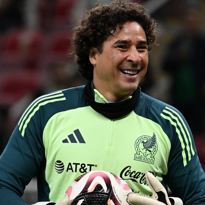 Memo Ochoa fue llamado por el Vasco para la Fecha FIFA de marzo 2026 (Mexsport)