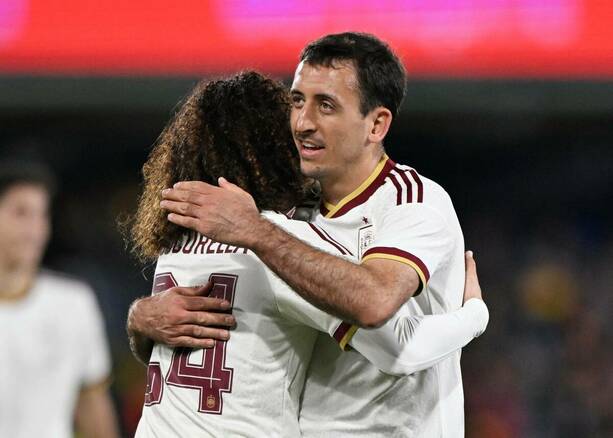 España mantiene un paso firme rumbo al Mundial / Reuters