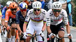 Isaac del Toro en Milán San Remo (@TeamEmiratesUAE)