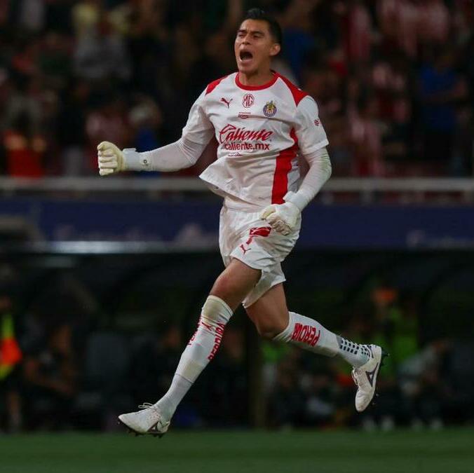 Raúl Rangel está peleando la titularidad en México (Imago7)