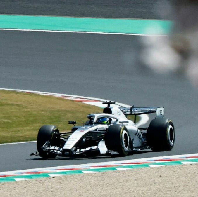 Sergio Pérez sobre el Cadillac en el Gran Premio de Japón 2026 (Reuters)